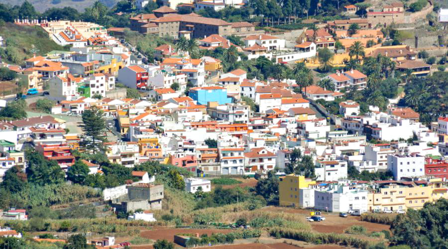 Naše služby pronájmu automobilů nabízejí rozmanitý výběr vozidel na letišti Tenerife-Sur.